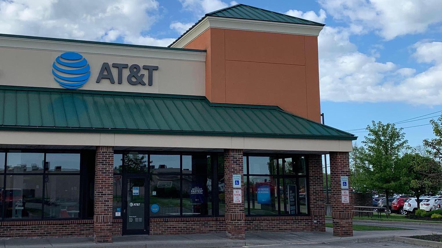 ster Store Apple iPhone 12 and Samsung Devices ster, NY AT&T