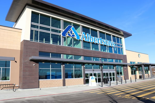 Albertsons store front photo