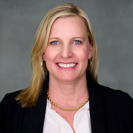 Photo of Melissa Moyer