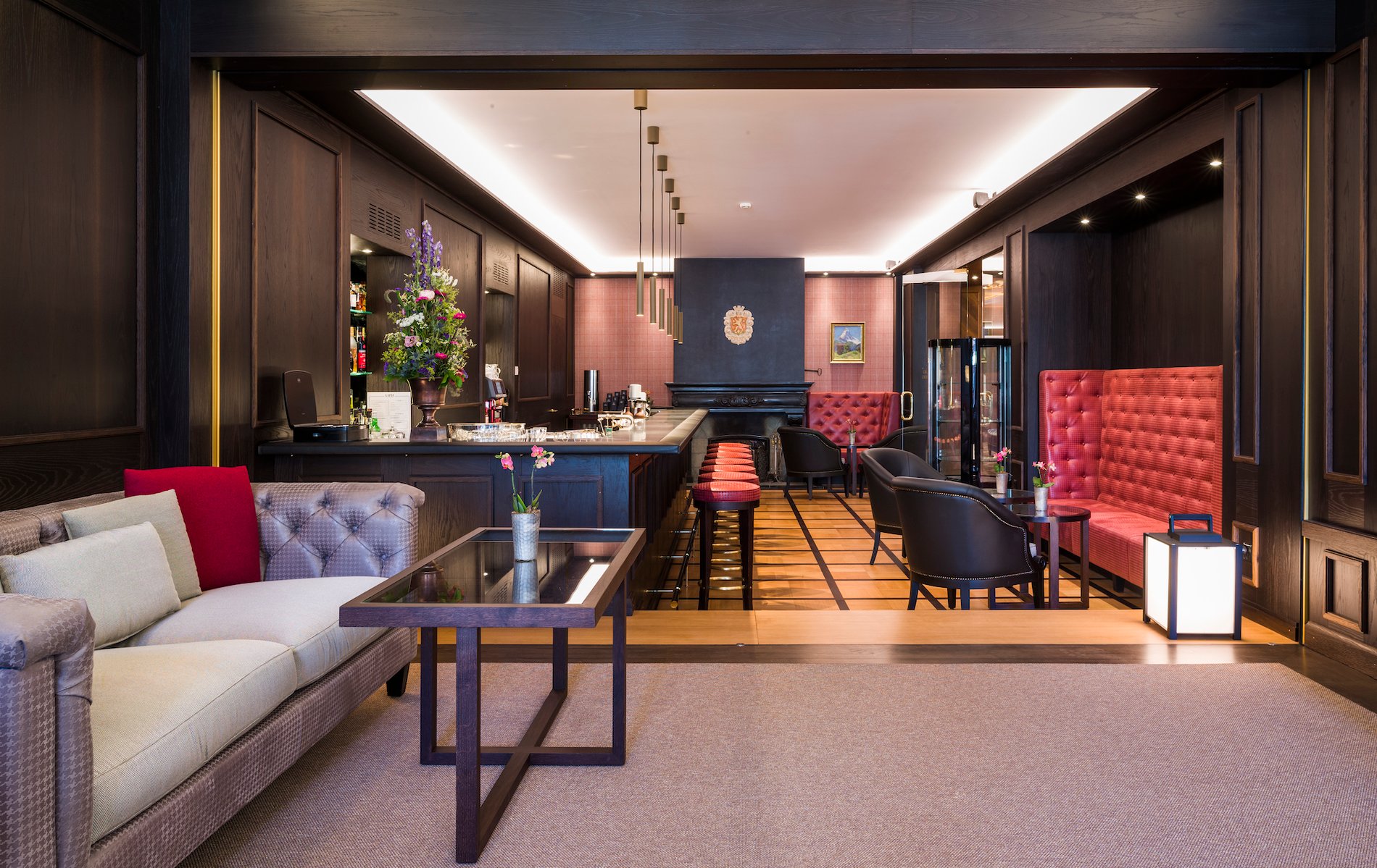 Grand Hotel Zermatterhof - How do you do? Bar Lounge Cafe