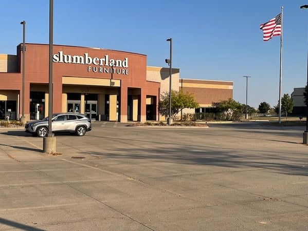 Ankeny - Des Moines Slumberland Furniture storefront