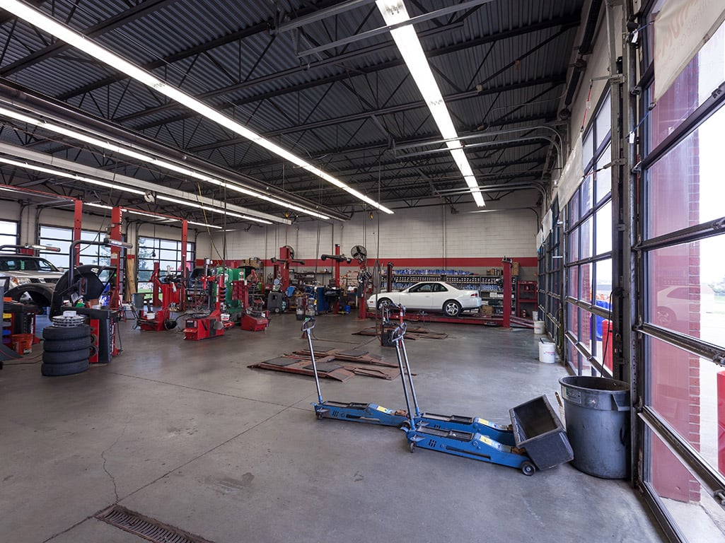 Tire Discounters Winford ByPass tires, alignment, brakes, autoglass
