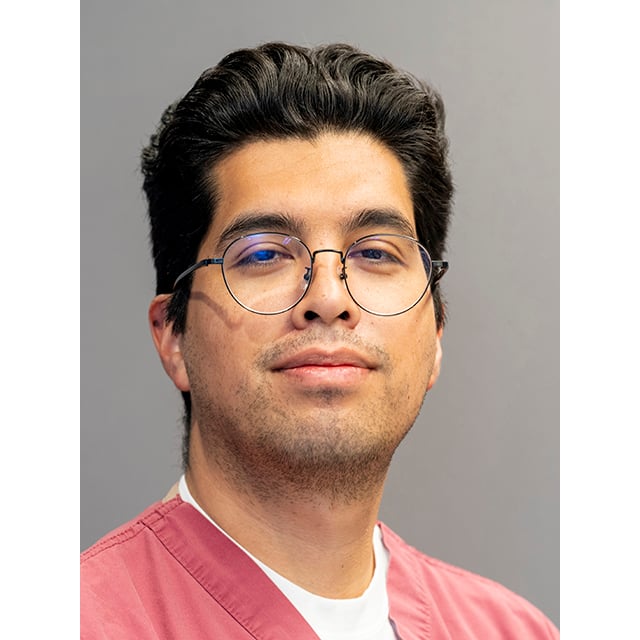 Oscar Roldan, M.D.