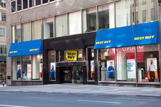 Best Buy Midtown Manhattan 44th And 5th In New York New York