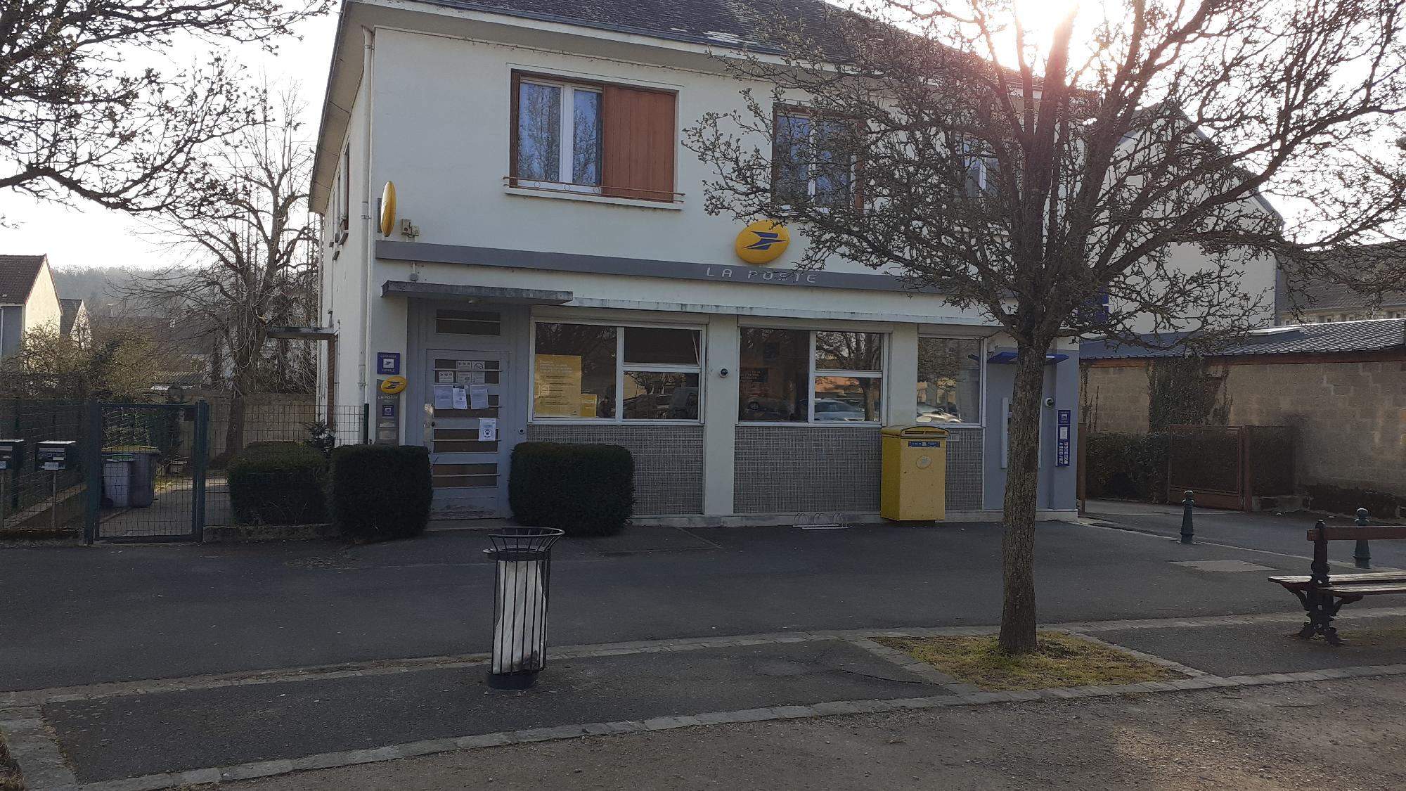 La Poste CHAMPAGNE SUR SEINE (77430) La Poste