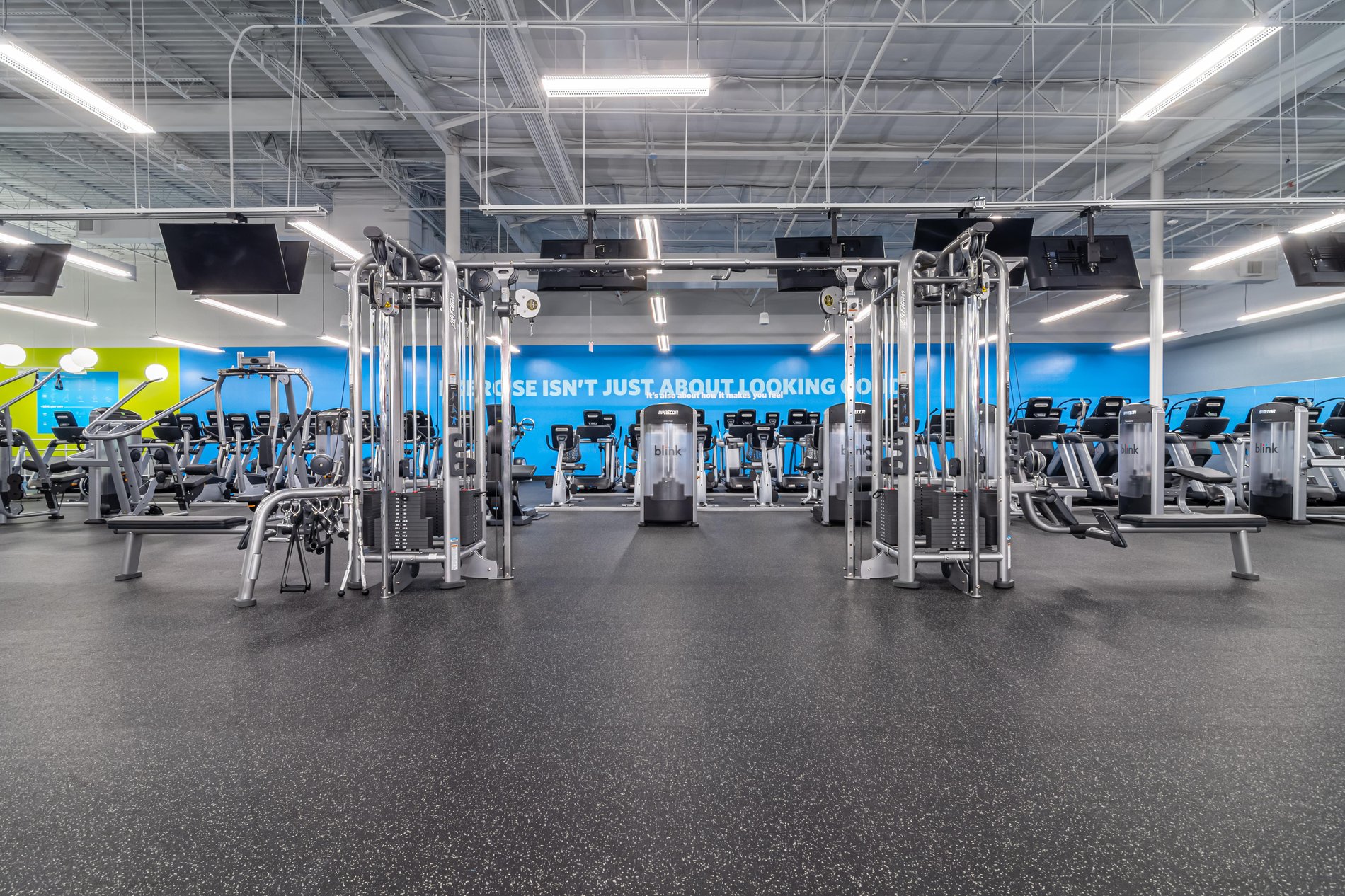 Gym & Fitness Center in Westchase | Blink Fitness Houston, TX