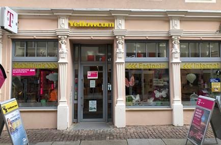 Store photo