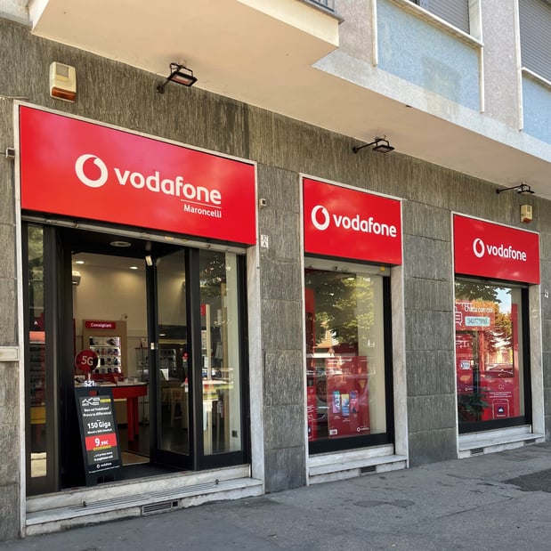 Vodafone Store | Corso Maroncelli