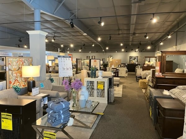 Slumberland Furniture Store in Hutchinson,  MN - Bedrooms