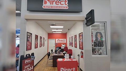 Direct Auto Insurance storefront located at  1210 Mineral Wells Avenue, Paris