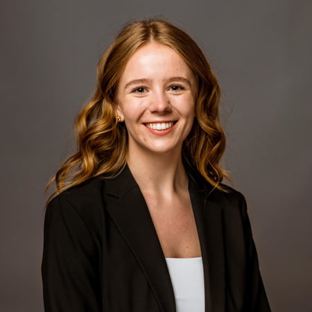 Photo of Rachel Ryan