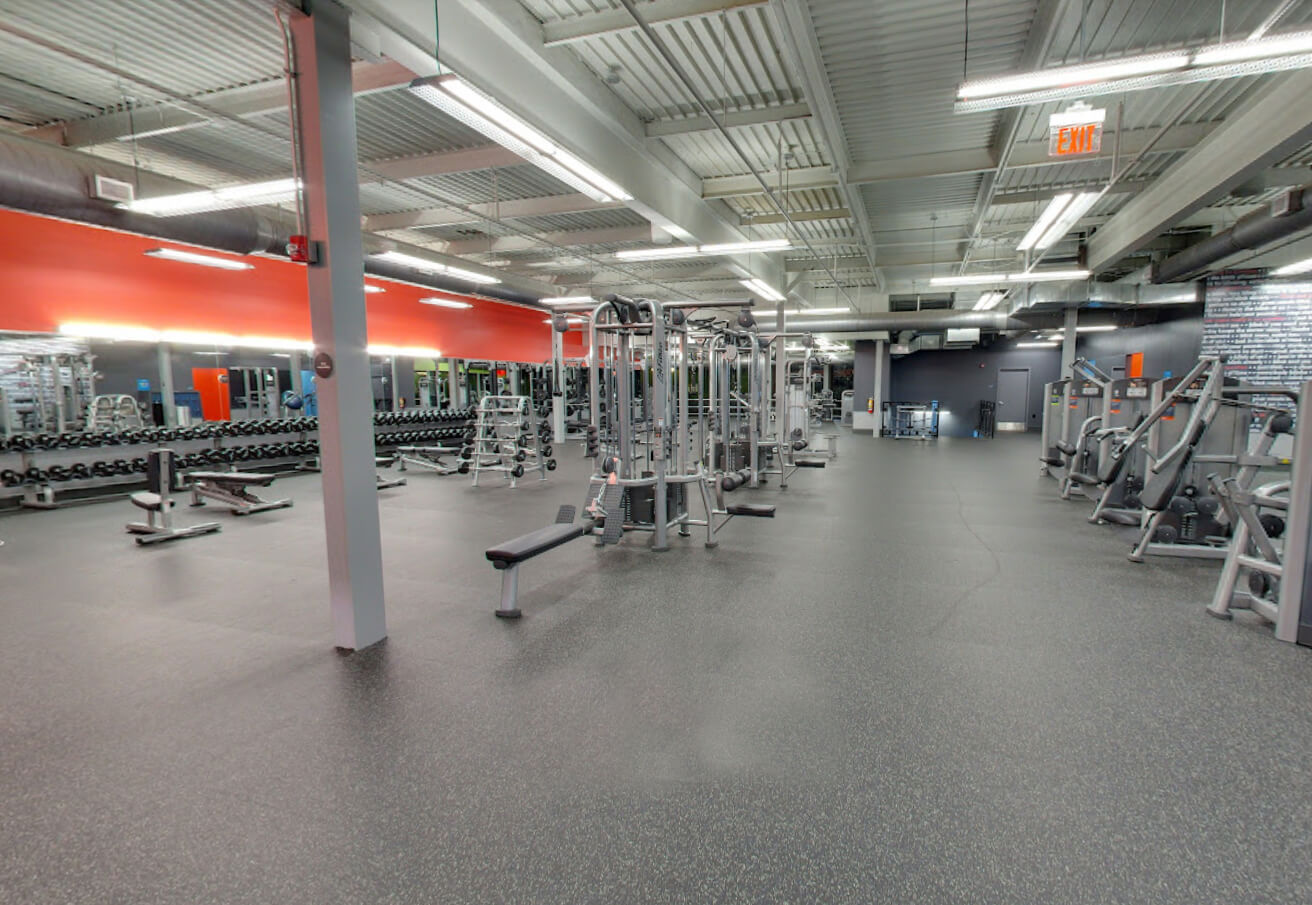 All Blink Fitness Gyms in NJ cardio equipment, strength equipment, gym equipment, gym near me