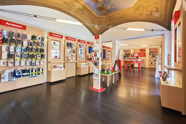 Vodafone Store | Borgosesia