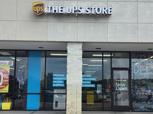 Storefront of The UPS Store in Lenoir City, TN