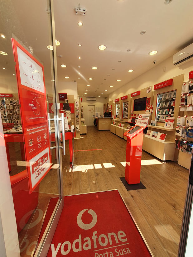 Vodafone Store | Principi d'Acaja