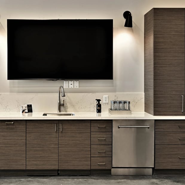 CAMBRIA SALES AND DISTRIBUTION CENTER SHOWROOM – FORT LAUDERDALE quartz kitchen display