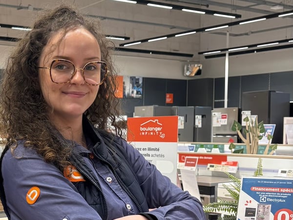 manon vendeuse électroménagers