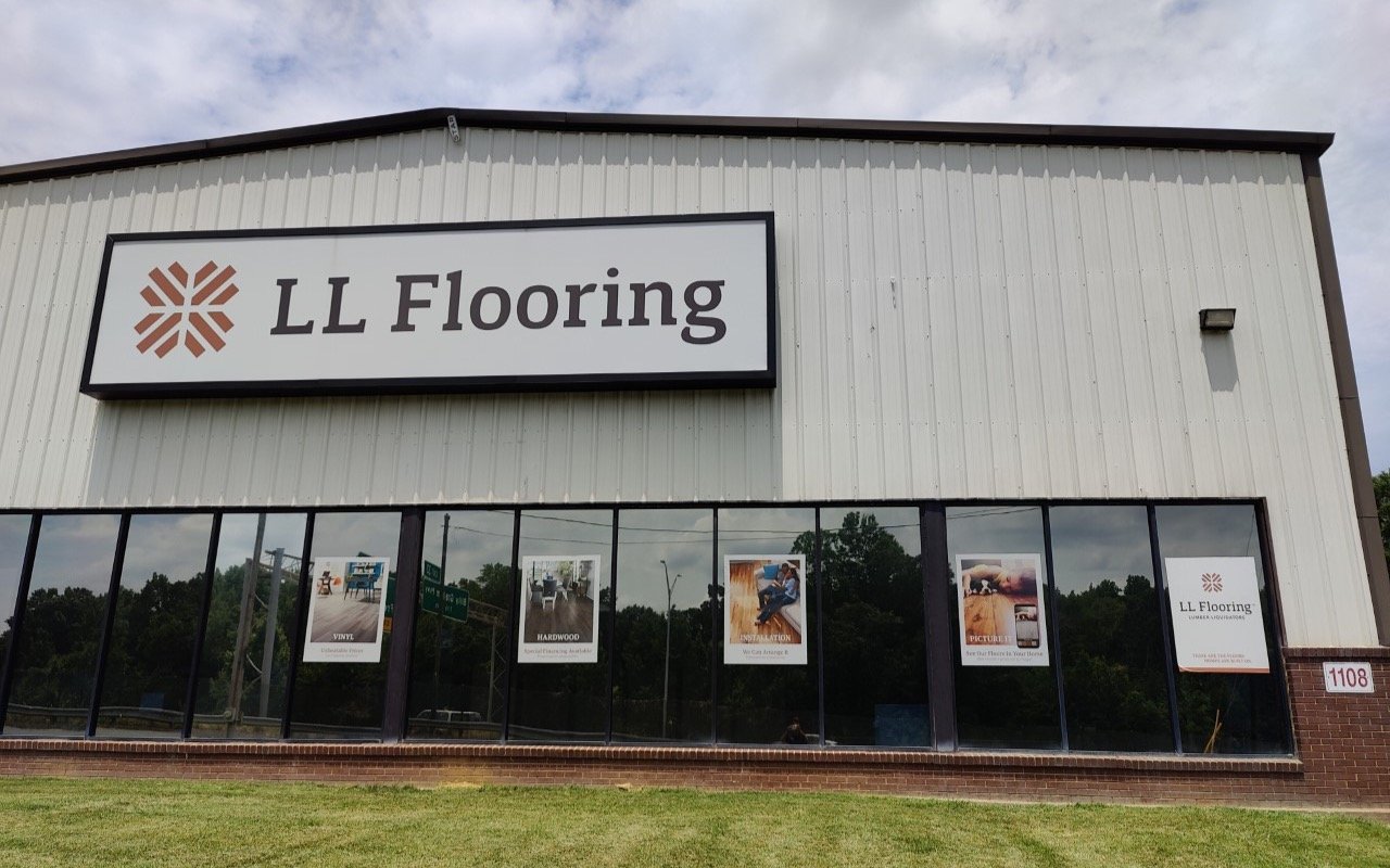 LL Flooring #1029 Charlotte | 1108 Thomasboro Drive | Storefront