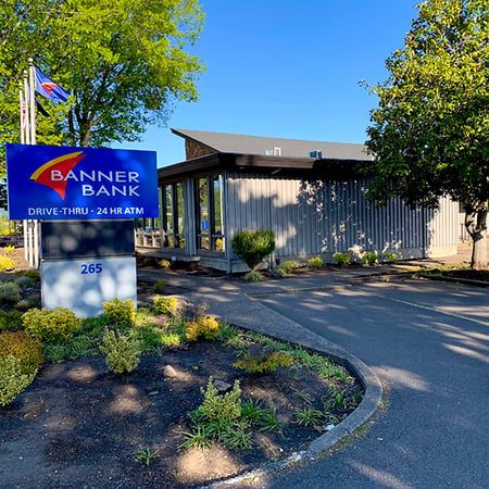 Banner Bank branch in Creswell, Oregon
