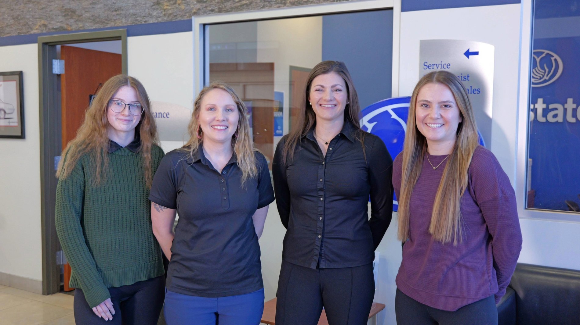 Team photo
Eva Fosnaugh Customer Service rep, 
Nina Herrick our Agency Director, 
Chloe Williams our Agency Owner, 
Tiffany Valde one of our sales team members