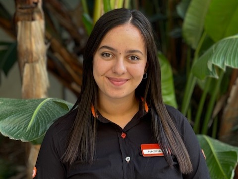 Naziha, Responsable service client de Boulanger Nice Cap 3000