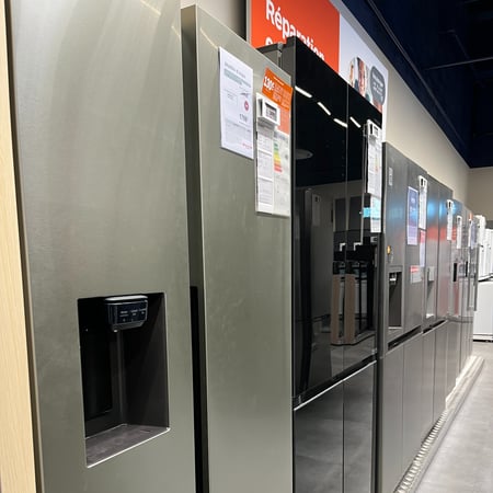 Rayon gros électroménager et réfrigérateur au magasin Boulanger Saint Pierre des Corps