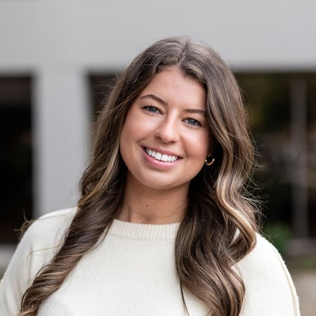 Photo of Lizzie Stuhr