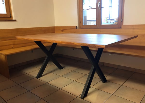 Tisch Holz Kirsche geölt Tischfuss Massiv Baumkante Eckbank Edel besonders Hauptikon