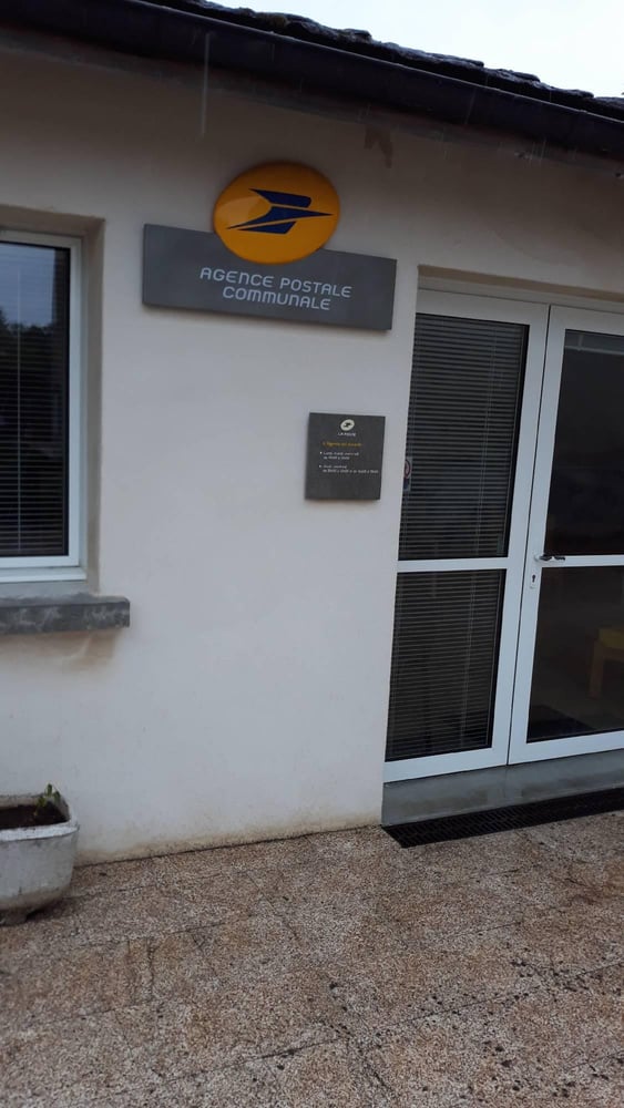 Photo du point La Poste Agence Communale GROS CHASTANG Mairie