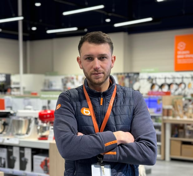 Laurent Responsable Univers Confort