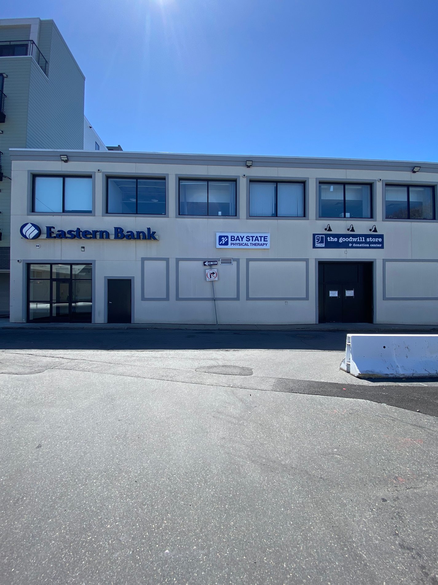 Bay State Physical Therapy South Boston, MA 470 West Broadway plaza clinic is in.