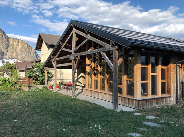 transformation d'une maison villageoise (prix solaire suisse 2022)