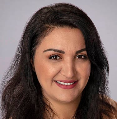 Miriam Hakkoum Professional Headshot