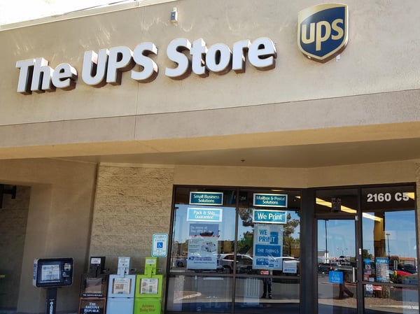 Facade of The UPS Store Safeway Plaza