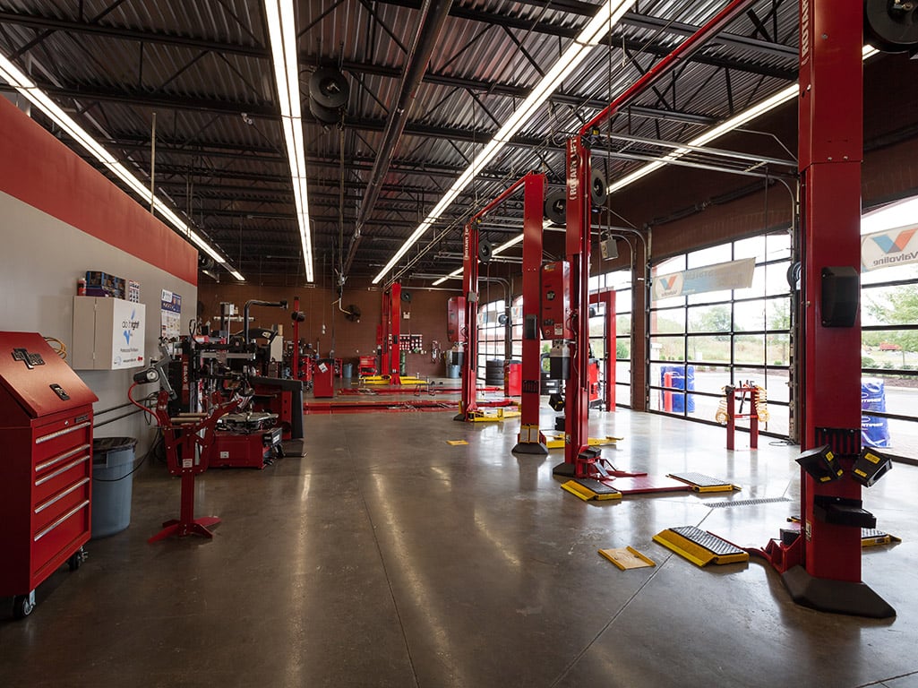 Tire Discounters Medical Center tires, alignment, brakes, autoglass