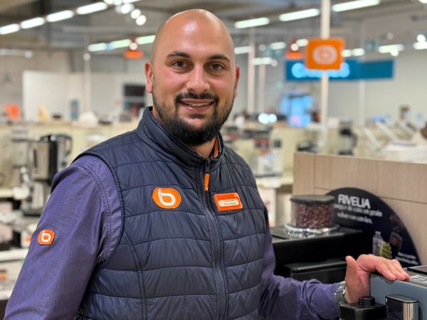 Julien directeur de votre magasin Boulanger Villeneuve d'Ascq (V2)