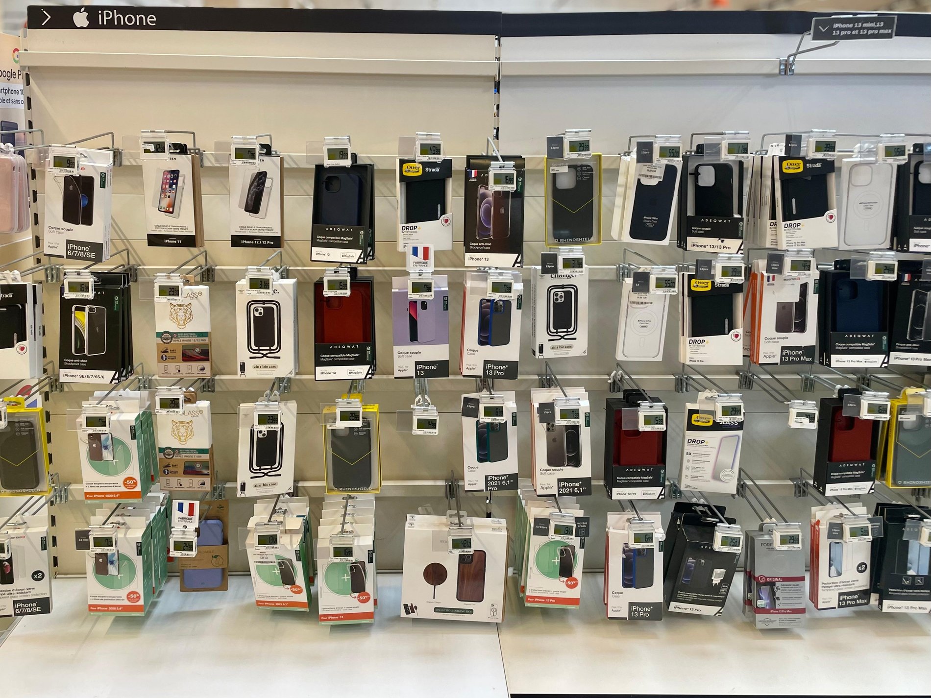 Coques d 'IPhones dans votre magasin Boulanger Saint-Nazaire Trignac