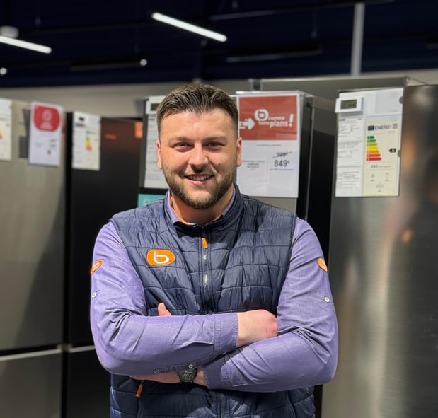 Théo Vendeur Confort dans votre magasin Boulanger Lens - Vendin Le Vieil