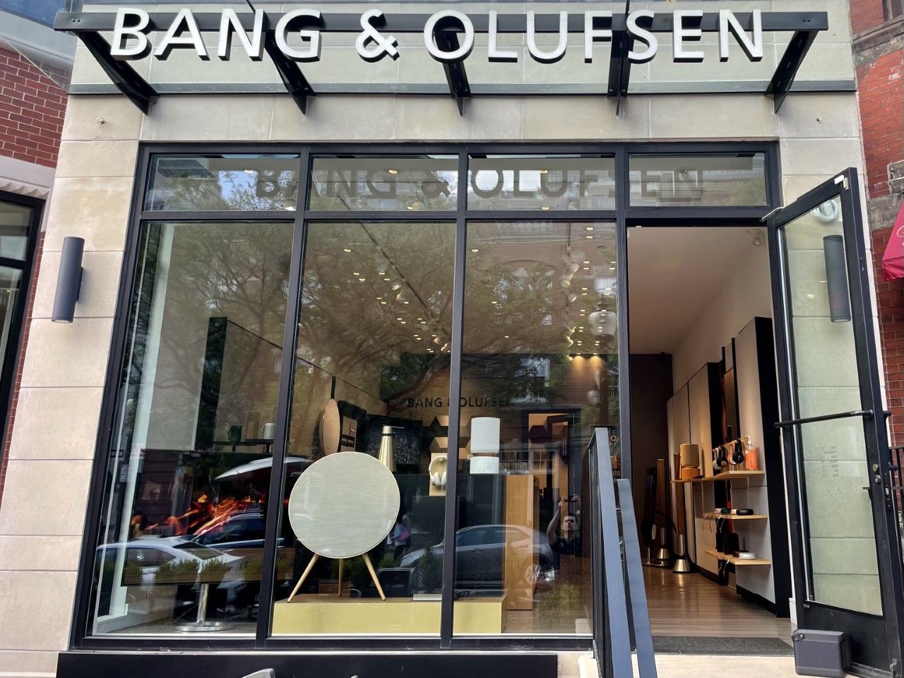 Bang & Olufsen Newbury Street Storefront