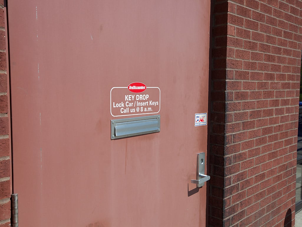 Tire Discounters Tires, Wheels, Custom Wheels, rims in Louisville, KY