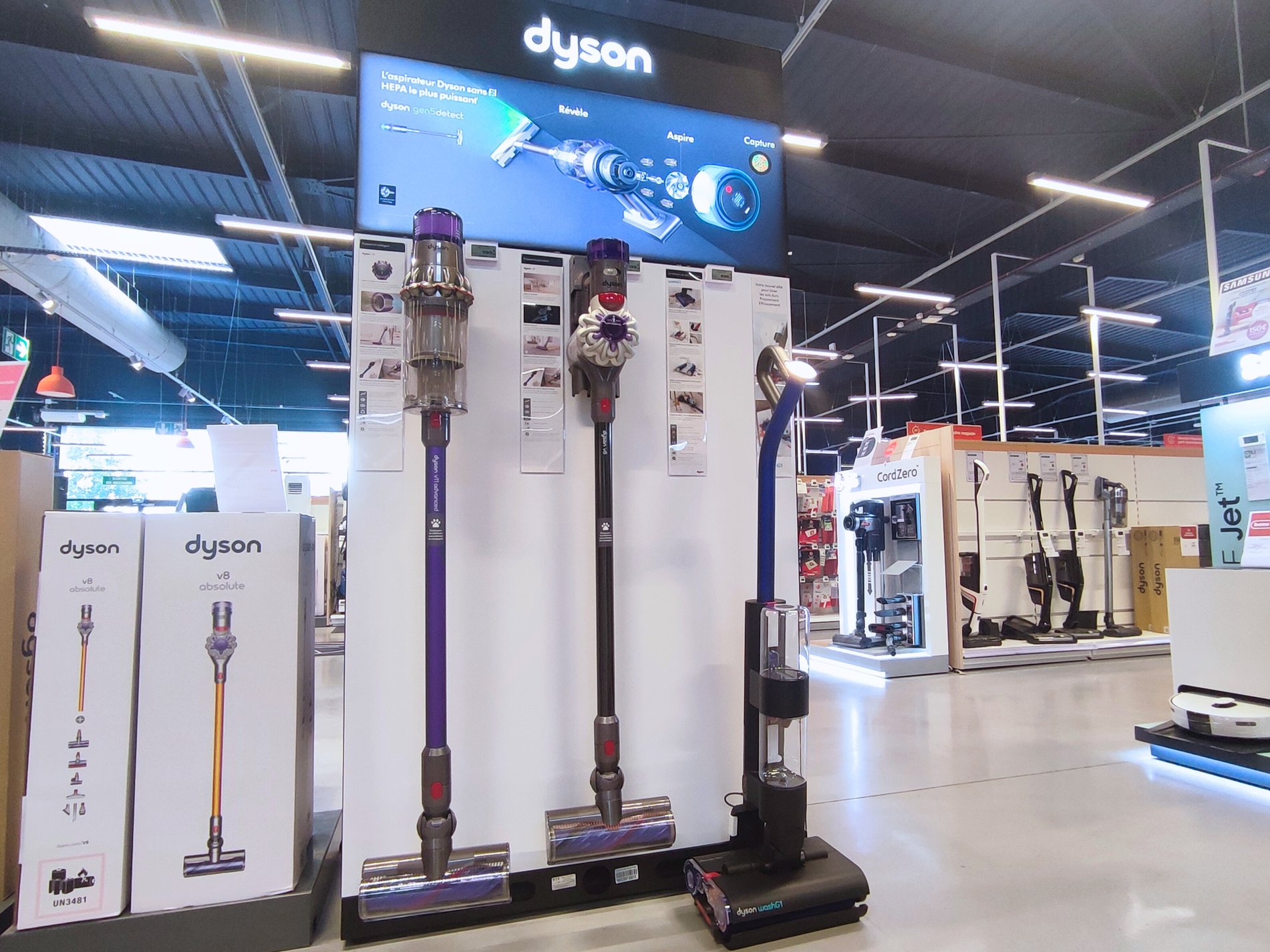 Nettoyeur de sols DYSON WASHG1 magasin Boulanger Vendenheim-Reichstett