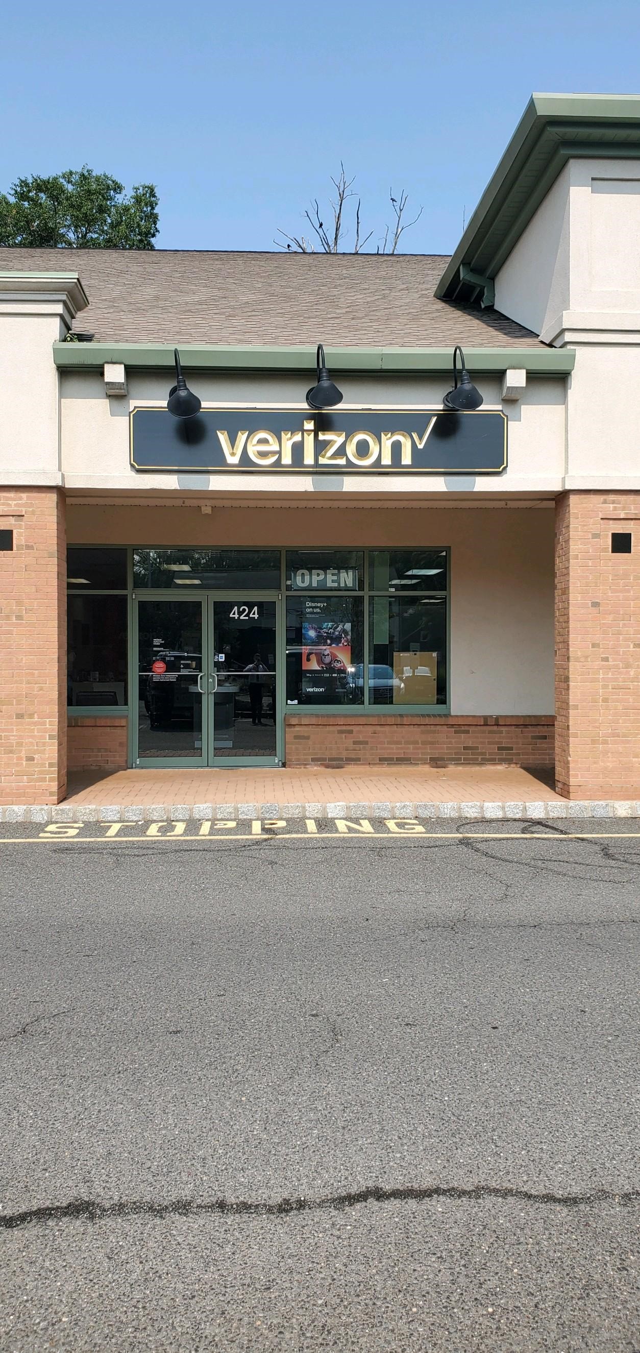 Wireless Zone 424 Main Street Verizon Wireless Retailer Smartphones Tablets In Spotswood Nj Wireless Zone 424 Main Street Verizon Wireless Retailer Smartphones Tablets In Spotswood Nj