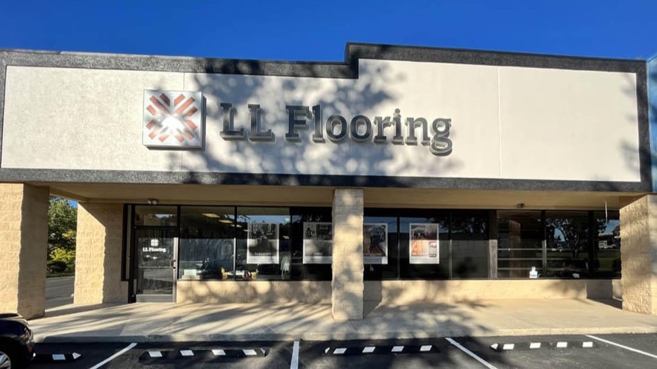 LL Flooring #1264 Matthews | 11043 East Independence Blvd | Storefront