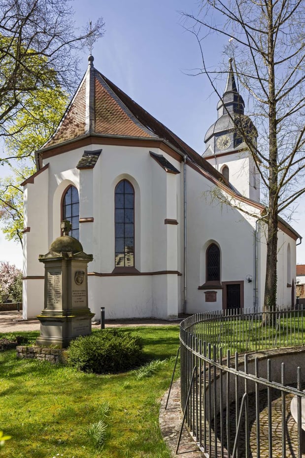 Evangelische Auferstehungskirche Darmstadt-Arheilgen - Evangelisch-lutherische Auferstehungsgemeinde Darmstadt-Arheilgen
