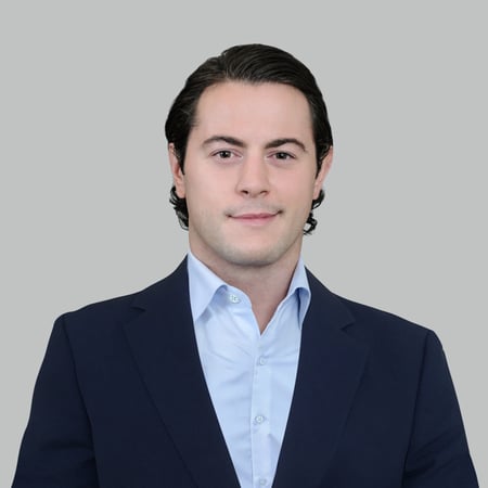 Desmond Djekovic Advisor Headshot image