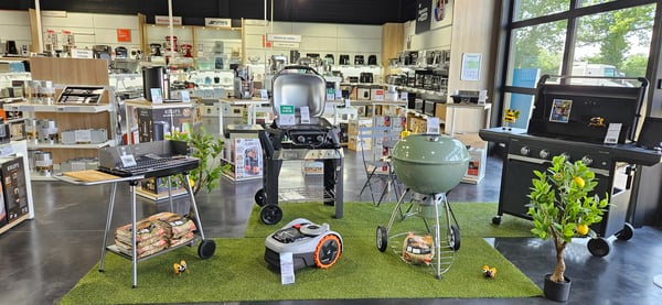 Espace extérieur Boulanger Aurillac