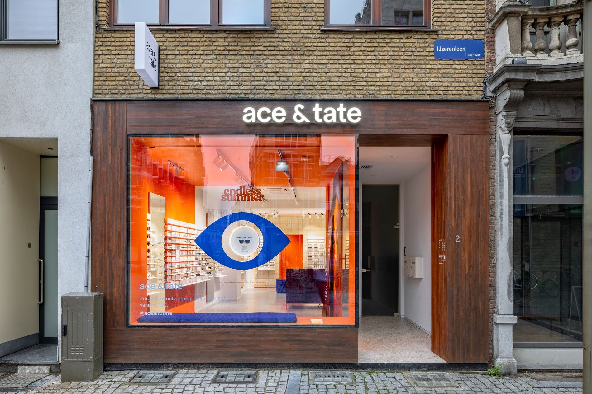 Ace & Tate  store interior