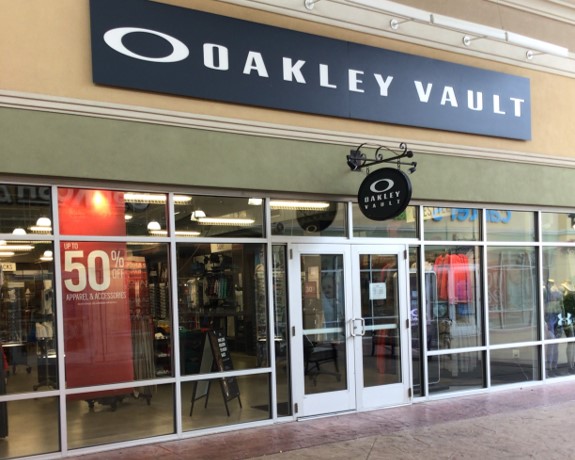 Oakley Vault, 80 Premium Outlet Blvd Merrimack, NH