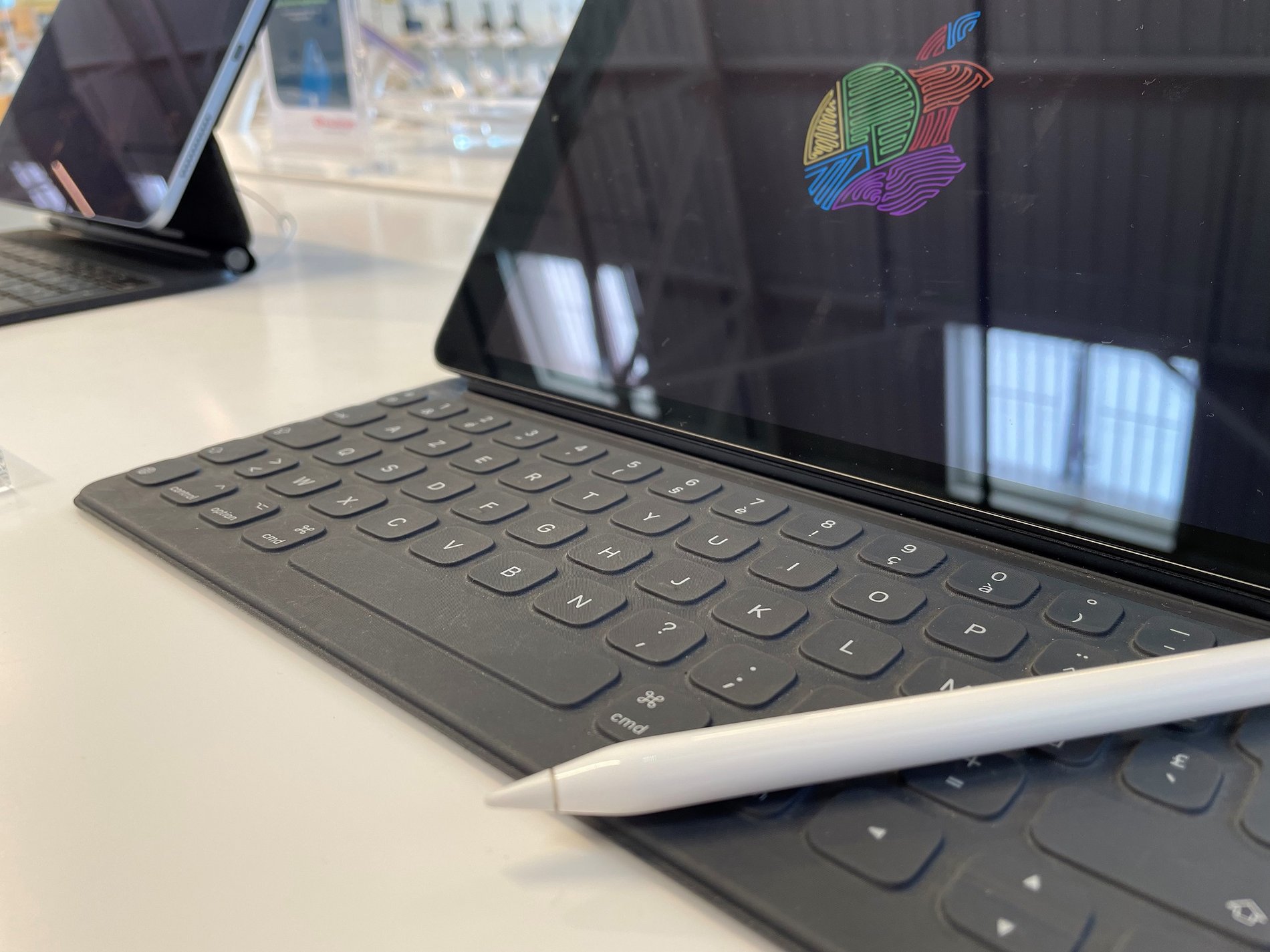 Pour jouer ou pour le travail, la tablette de chez apple, l'Ipad est faite pour vous ! 
Découvrez l'Ipad dans votre magasin Boulanger Laval.
