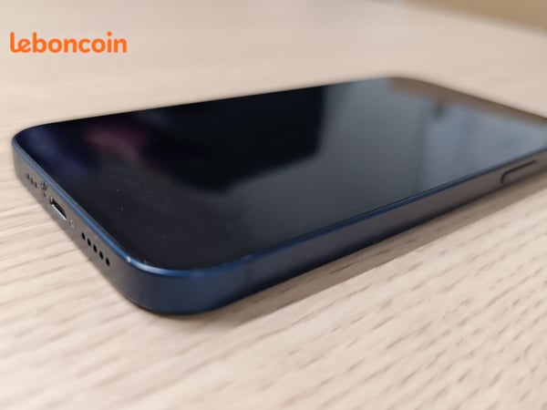 Demo Unit Smartphone Apple Iphone 12 Bleu 64 Go (Garantie 2 ans)